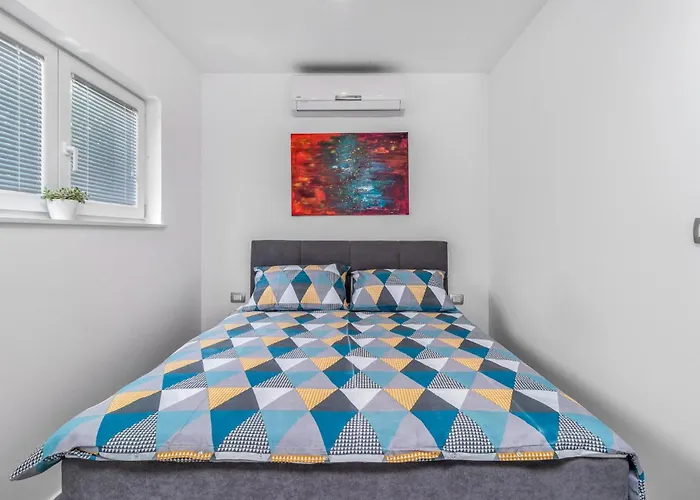 Pet Friendly In With Wifi Prázdninový dům Marinici (Primorsko-Goranska)