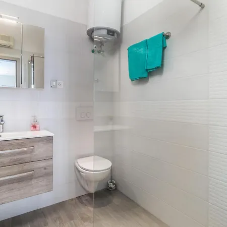 Holiday home Pet Friendly In With Wifi