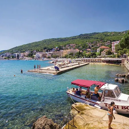 Holiday home Pet Friendly In With Wifi Marinici (Primorsko-Goranska)